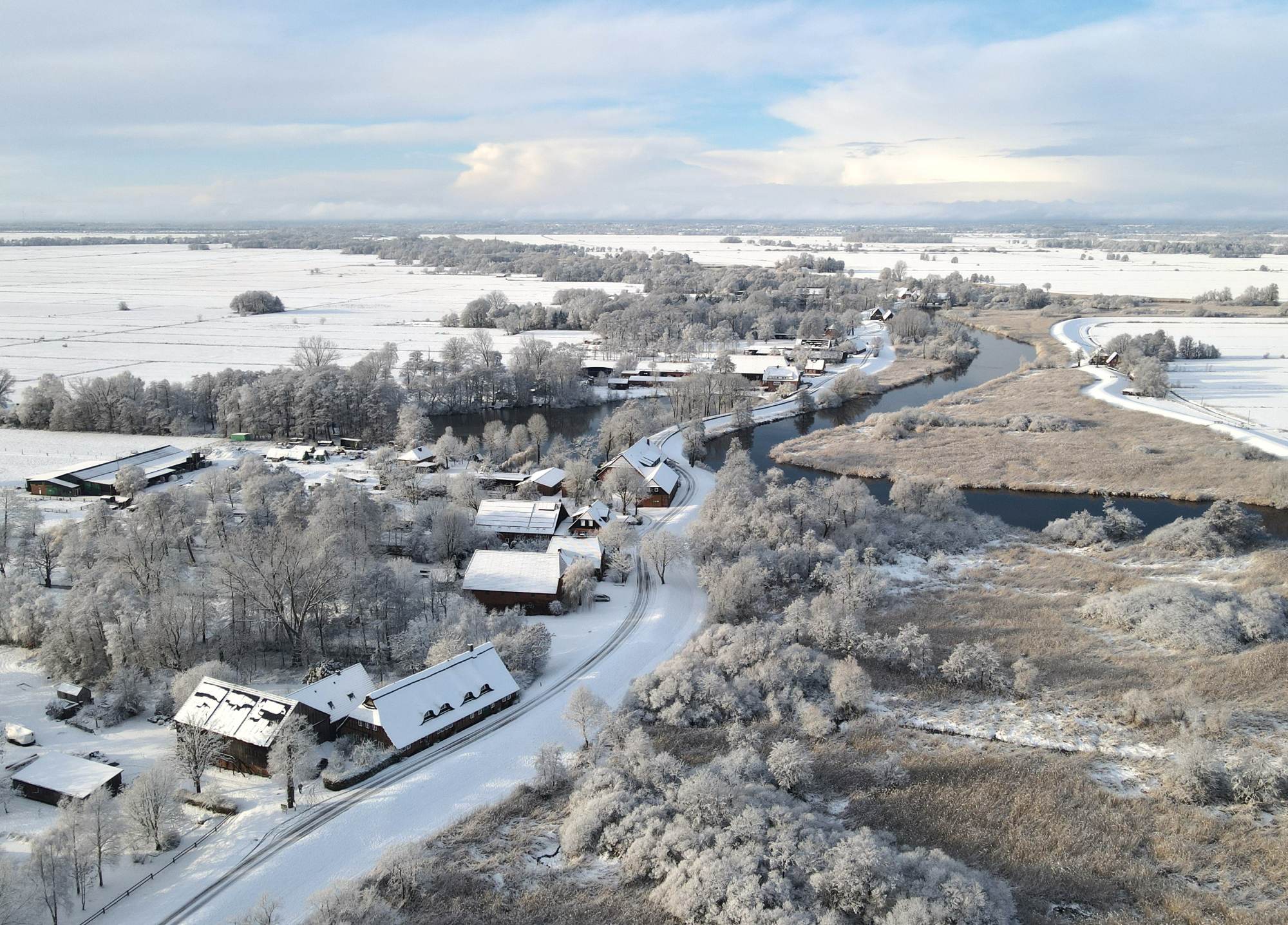 Das Blockland in Bremen ist ein l�ndlicher Stadtteil mit verschiedenen Ferienwohnungen auf dem Deich der W�mme